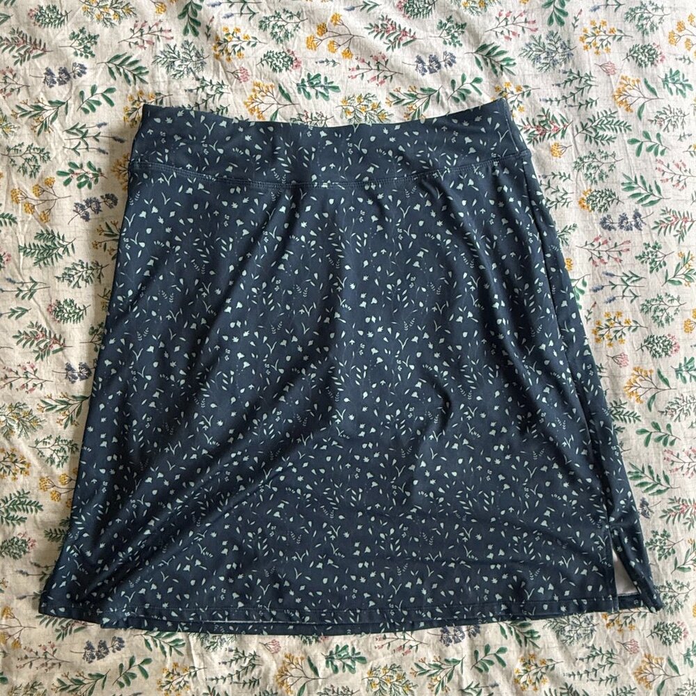 Women's 20 inch skort/skirt. Size xxl US size 12